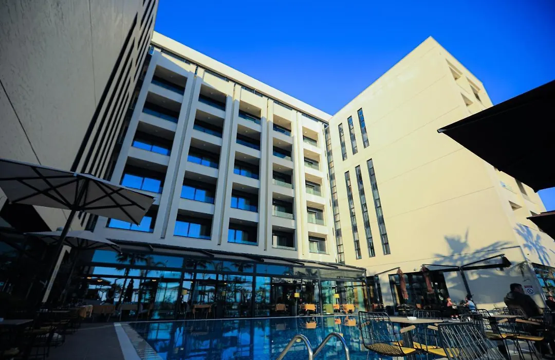 Royal G Hotel & Spa-1